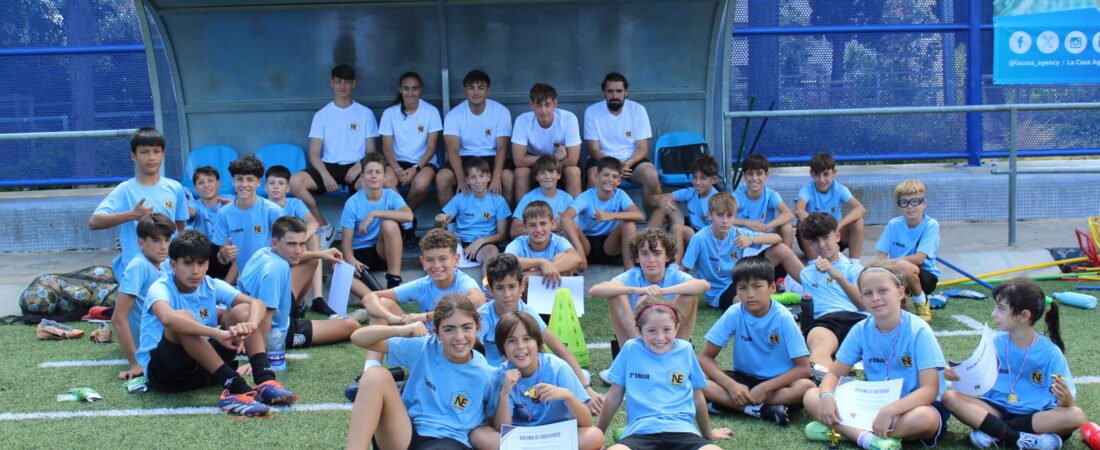 Com escollir el millor campus de futbol per al teu fill/a aquest estiu (guia completa per a famílies)